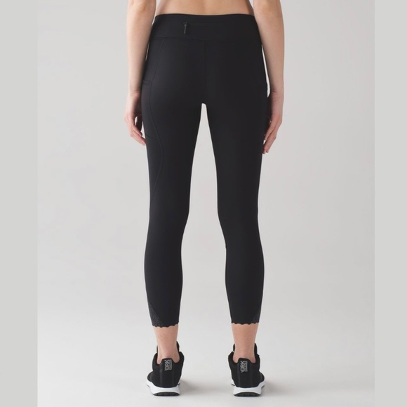 Lululemon - Tight Stuff Tight ll 25” in Black - Picture 2 of 6